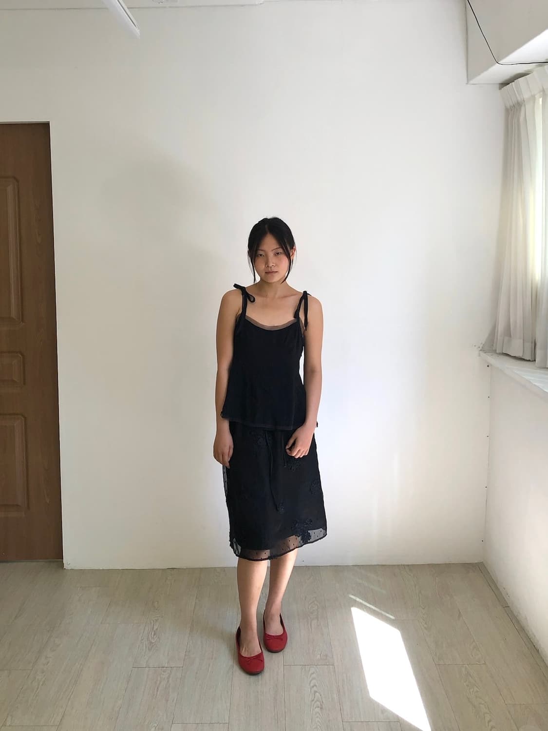 플라워 시스루 블랙 미디스커트 상품이미지3