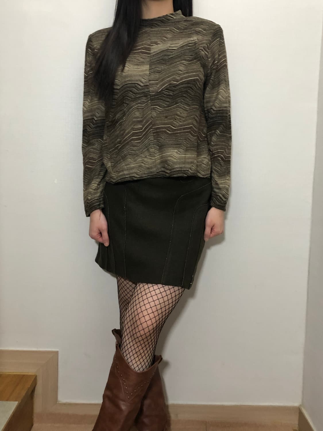 빈티지 카키 앤 브라운 웨이브 탑 상품이미지3