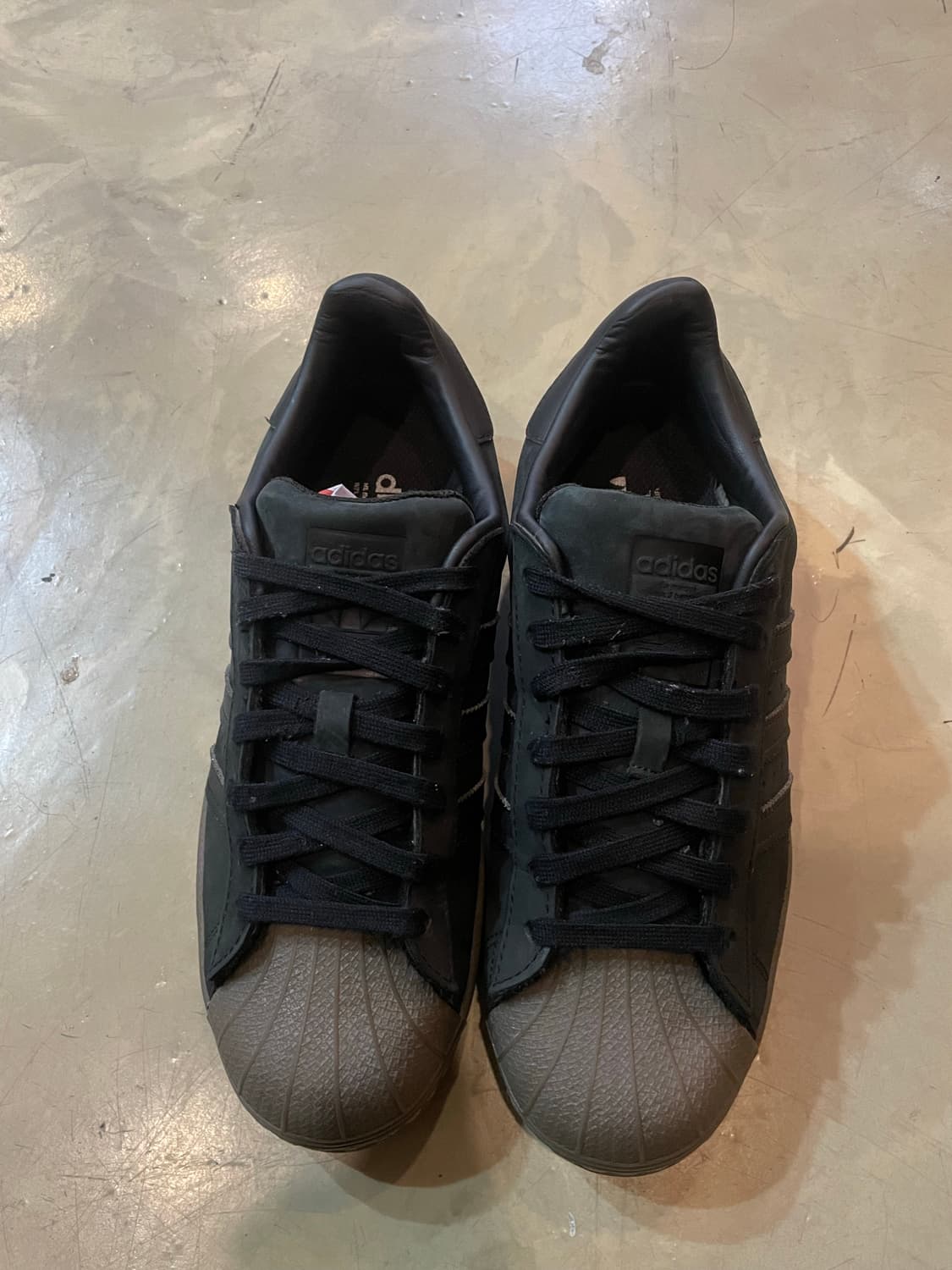 아디다스 슈퍼스타 코어 블랙 검 270 상품이미지2