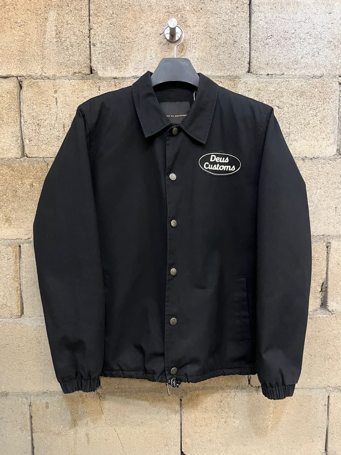 데우스 엑스 마키나 플렌티 코치 자켓 상품이미지2