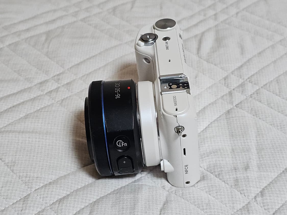 삼성 nx2000 미러리스 카메라 상품이미지2