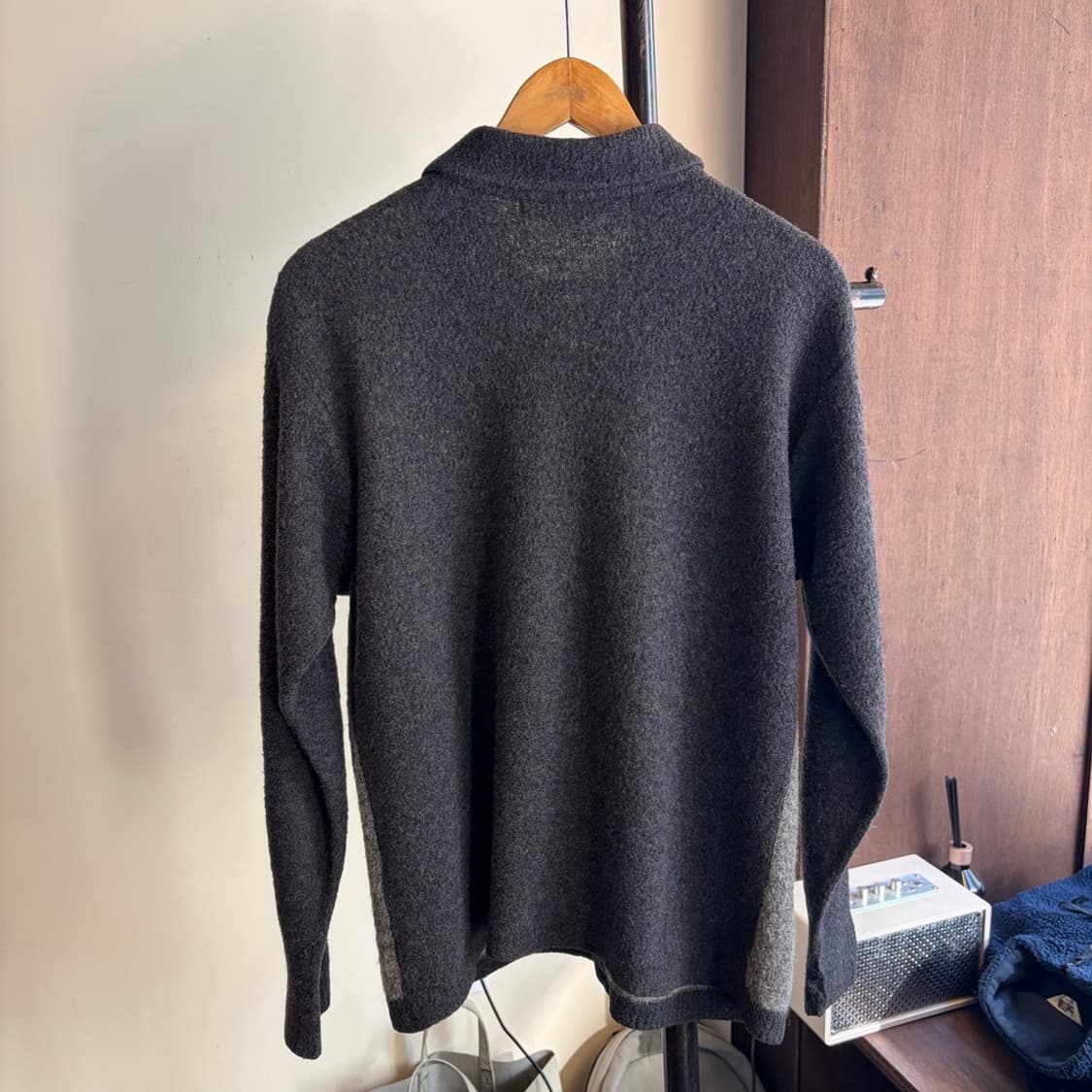 15451 - 입생로랑 모헤어 빅로고 가디건 (울 100%) 상품이미지6