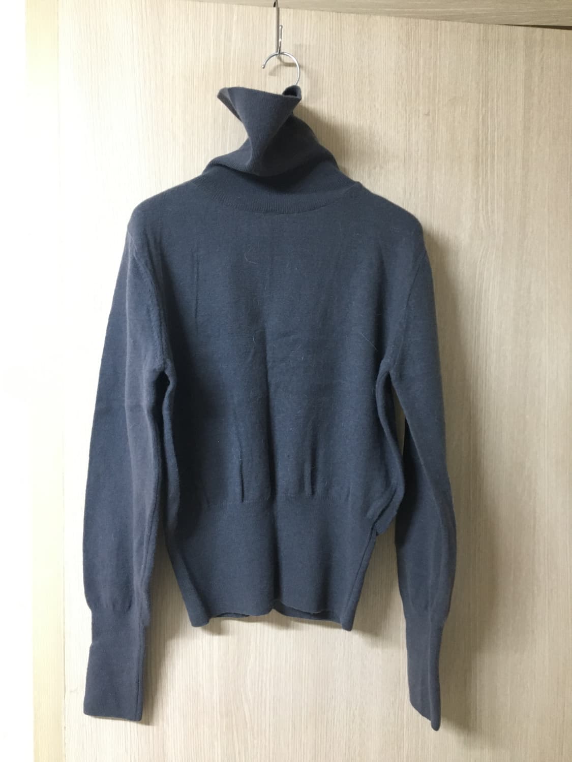 트리밍버드 터틀넥 니트 차콜  상품이미지2