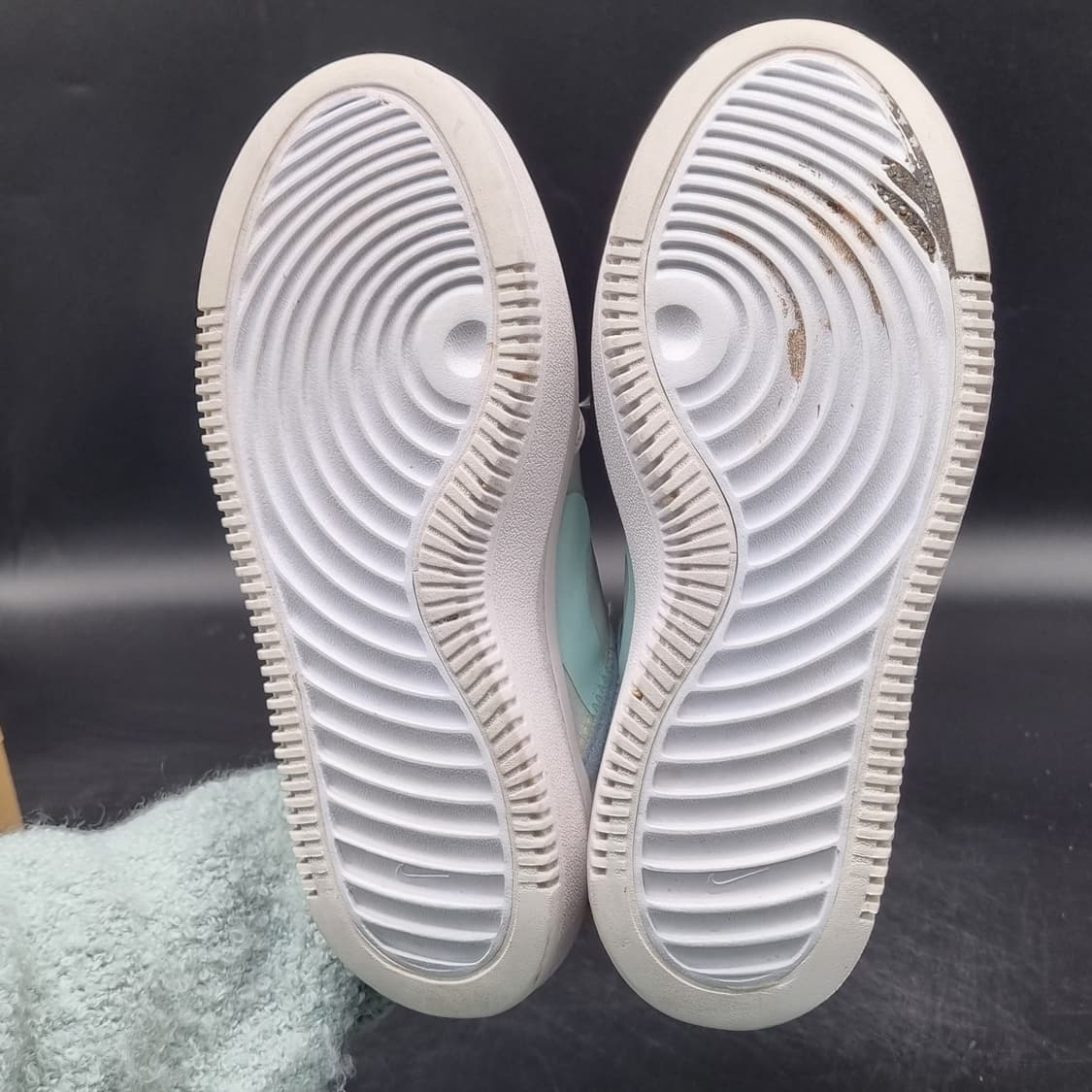 나이키 코트비전알타 여성운동화 230 상품이미지3