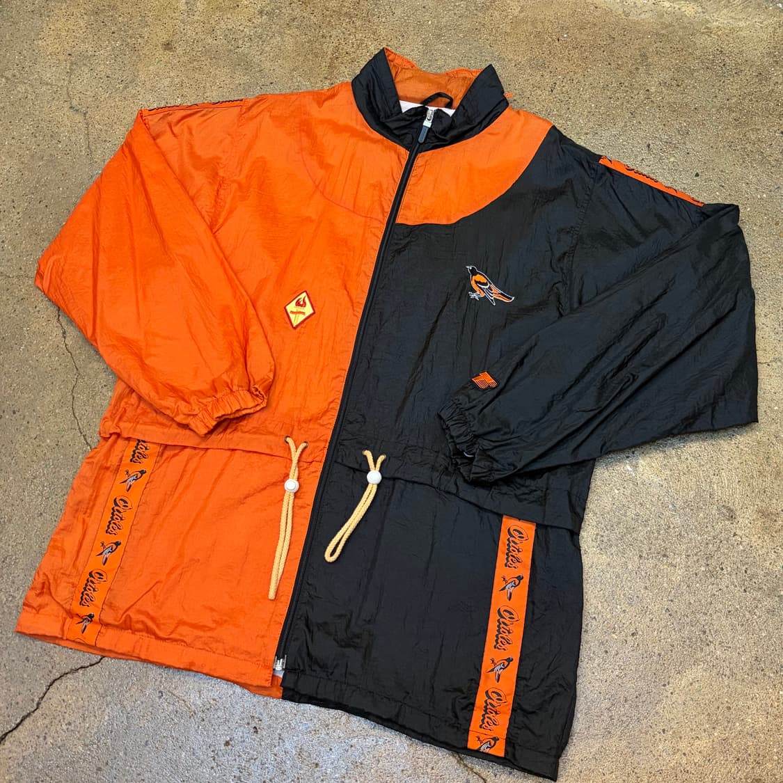 레어 90s 미국 빈티지 제뉴언머천다이즈 MLB 볼티모어 바람막이 상품이미지2