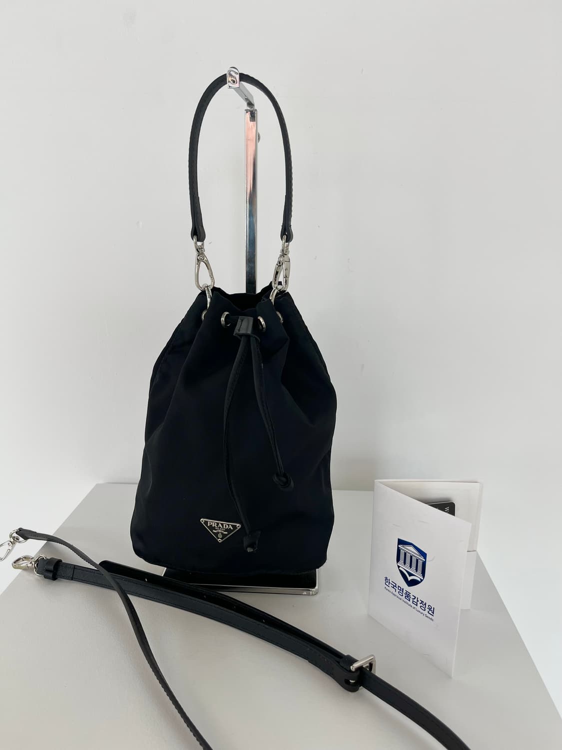프라다 포코노 나일론 파우치백 버킷백 상품이미지1