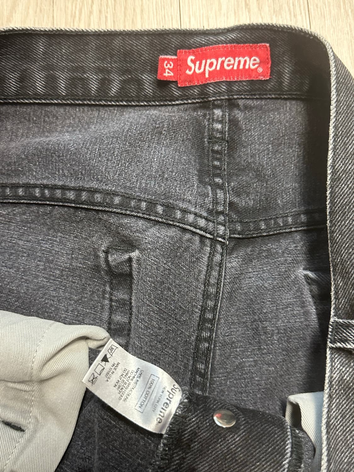 supreme washed regular jeans 34 상품이미지2