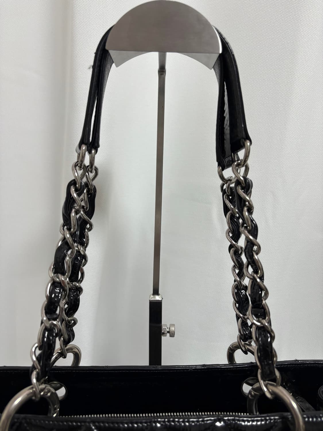 샤넬 그랜드샤핑 페이던트 숄더백 상품이미지8