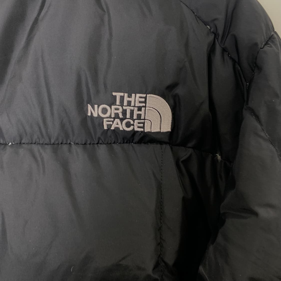 노스페이스 700 블랙 경량 패딩 상품이미지4