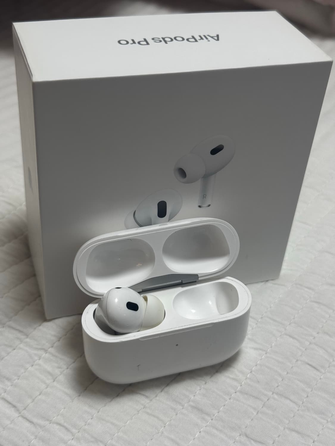 급처)에어팟 프로2세대 본체+왼쪽 유닛 상품이미지1