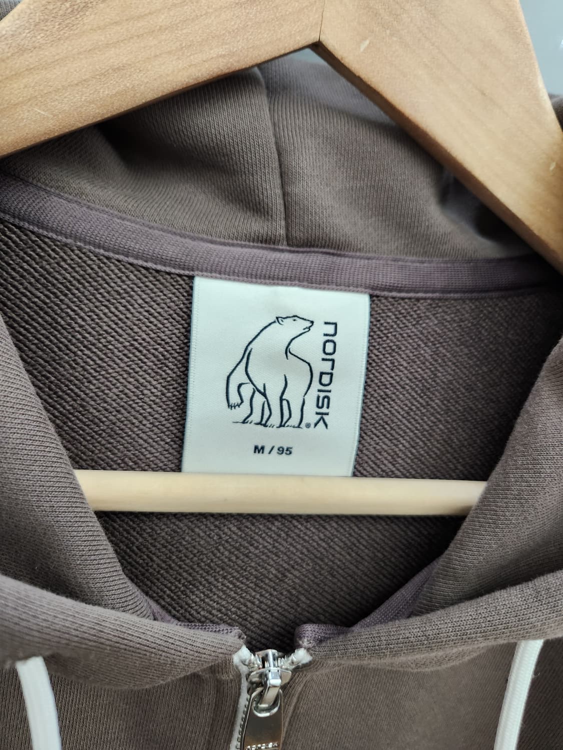 노르디스크 브라운 후드집업_23년 상품이미지4