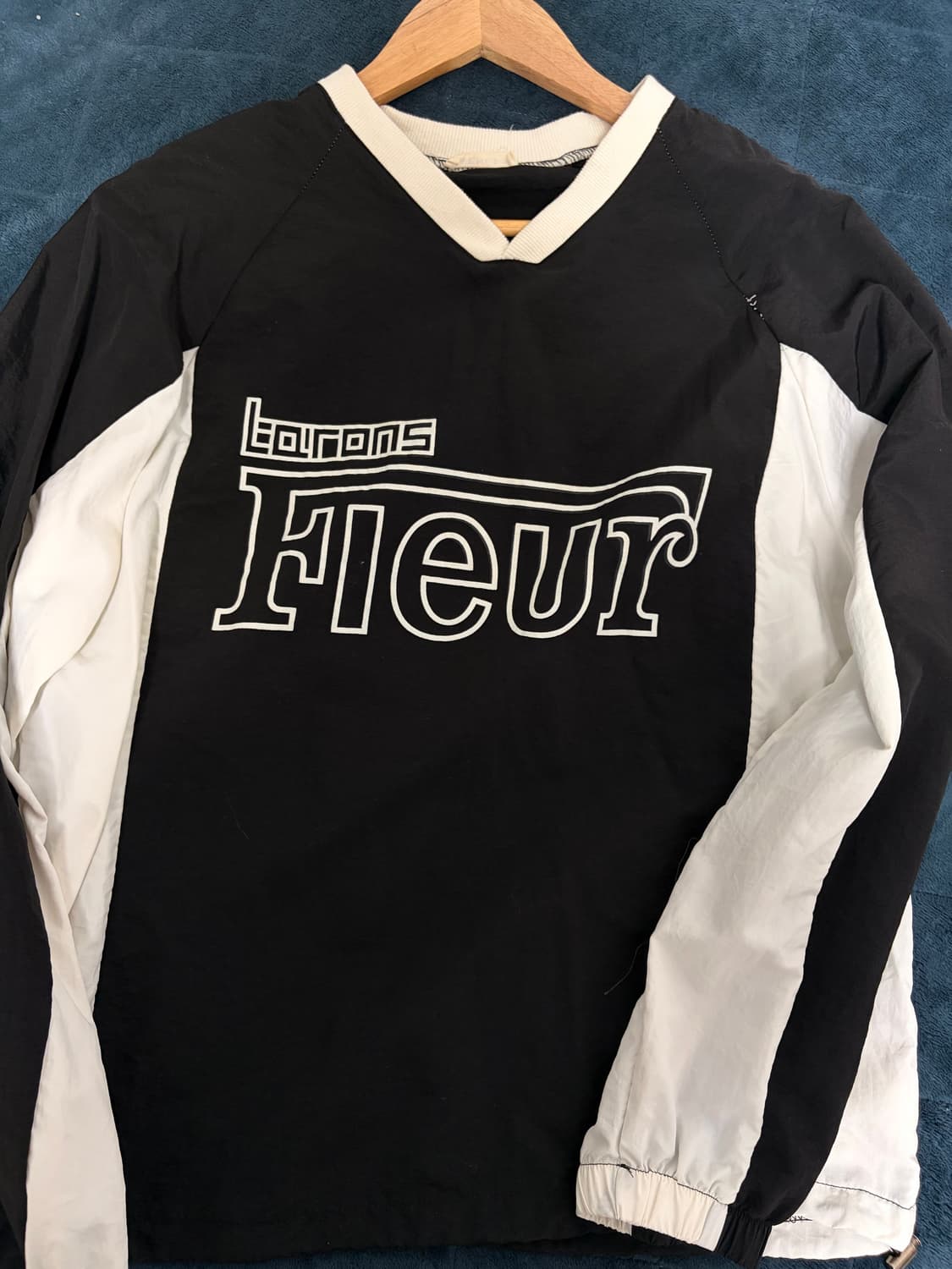 바람막이 맨투맨  상품이미지1