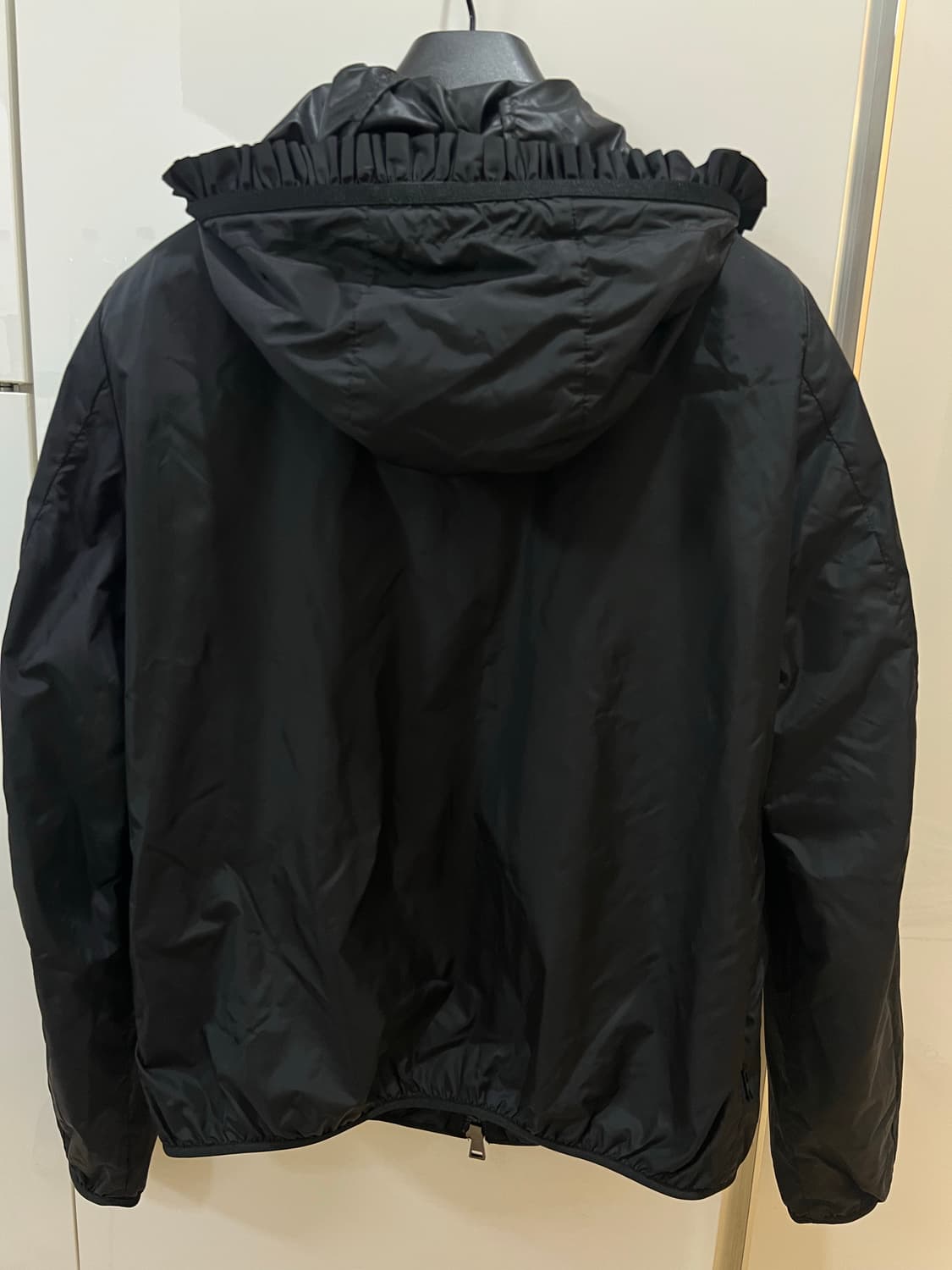 몽클레어 나일론여성점퍼 1사이즈 (새상품급) 상품이미지2