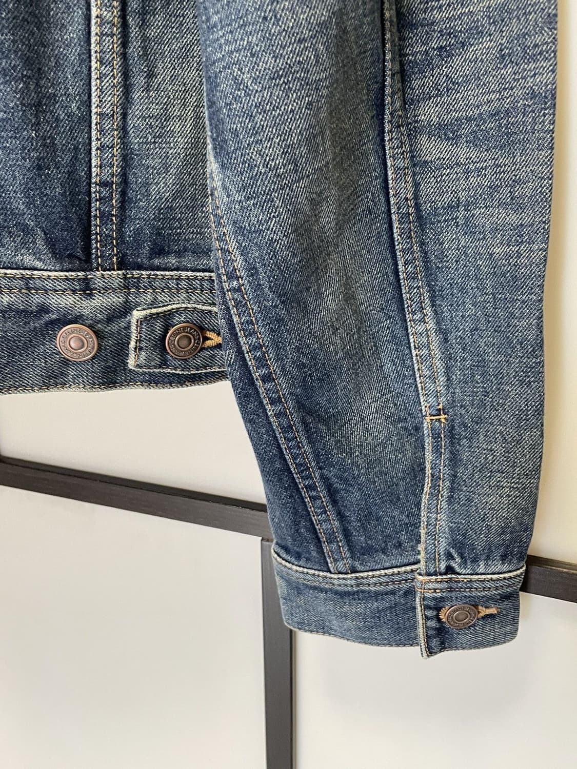 [NCT 정우님 착용] 셀린느 20AW 백로고 데님 자켓 상품이미지8