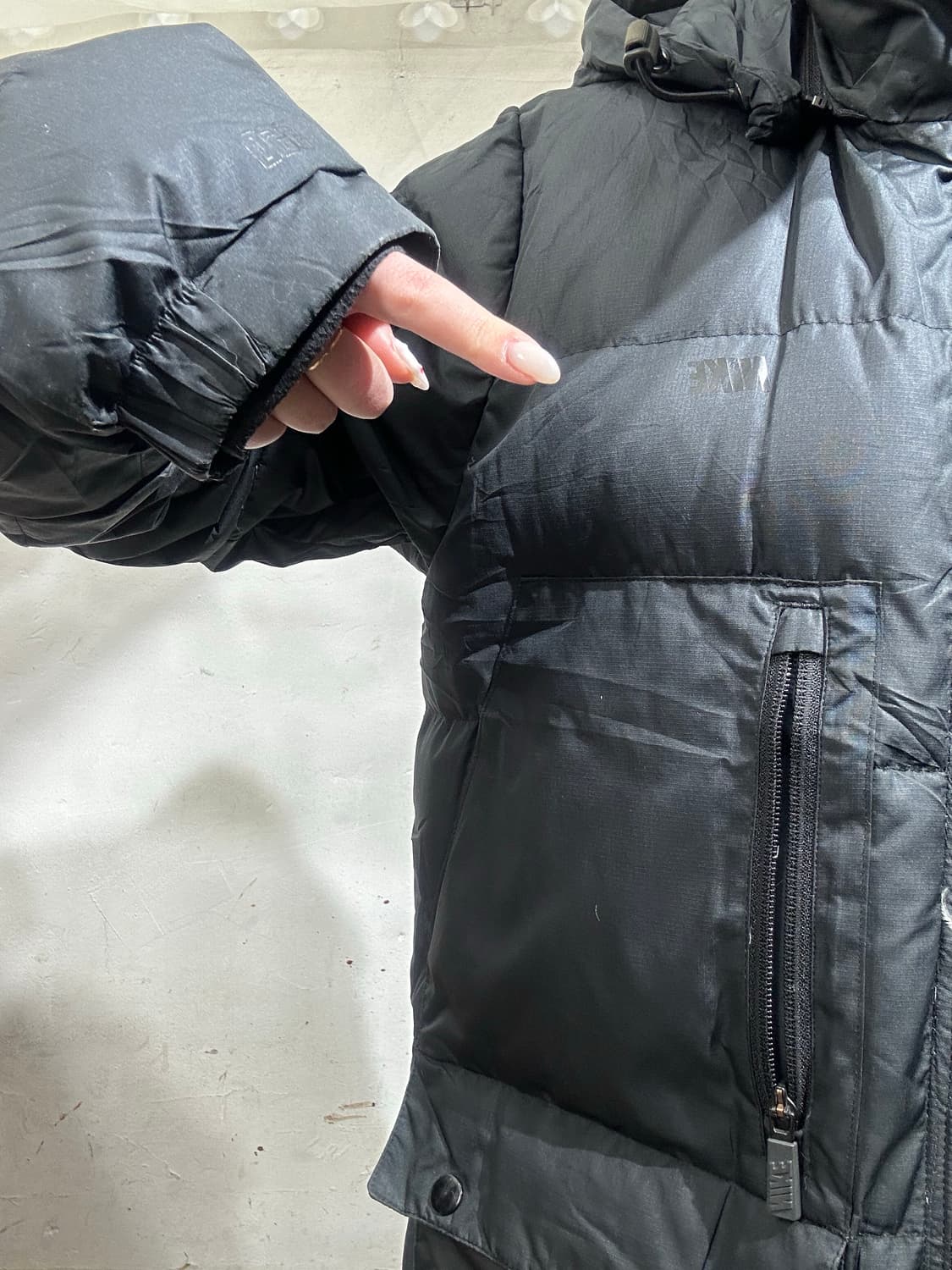 나이키 블랙 후드 패딩 점퍼 파카 M 상품이미지4