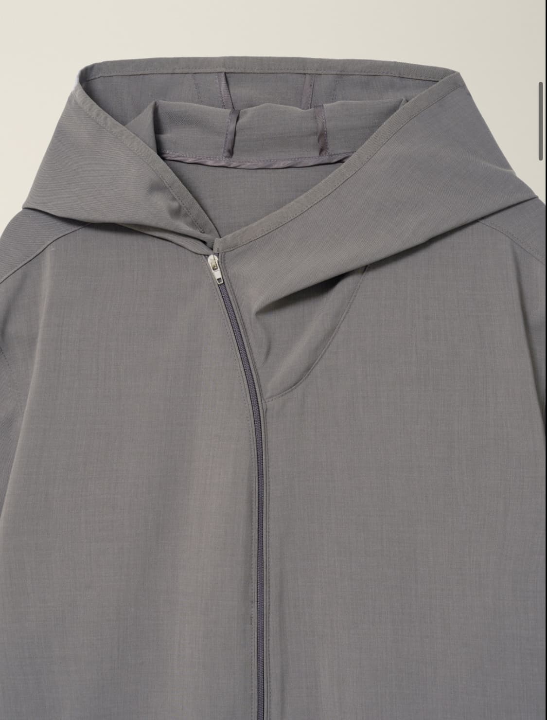 누마레 ee CUT-OUT SLEEVE HOODED ZIP JACKET 상품이미지5