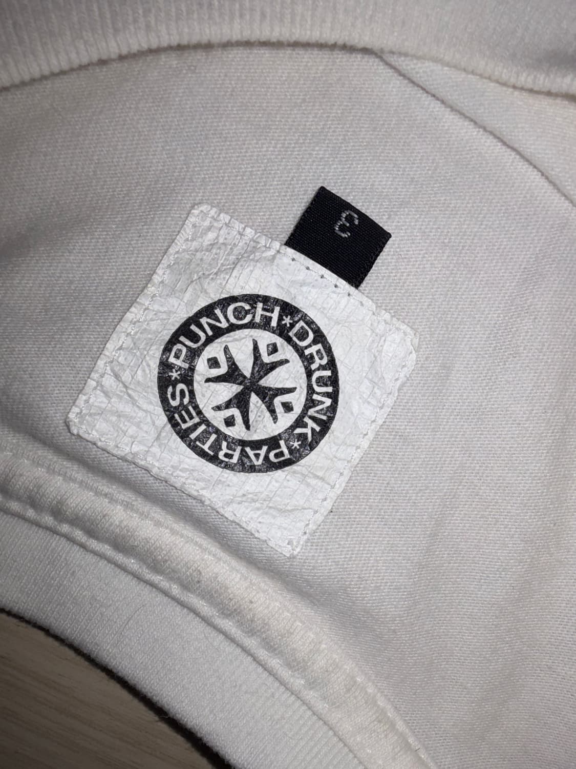 PUNCH DRUNK PARTIES 흰색 티셔츠 xl 상품이미지2