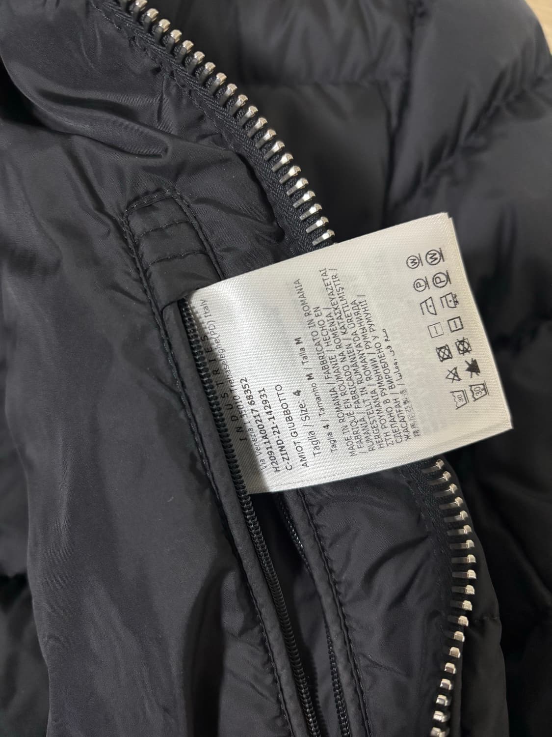 몽클레어 아미오 4사이즈 상품이미지5