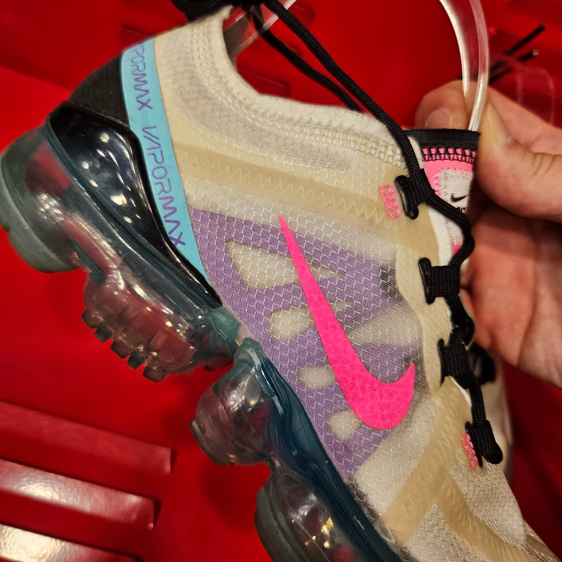 (거의새상품)나이키(NIKE) 베이퍼맥스 플레티넘 핑크 225size 상품이미지2
