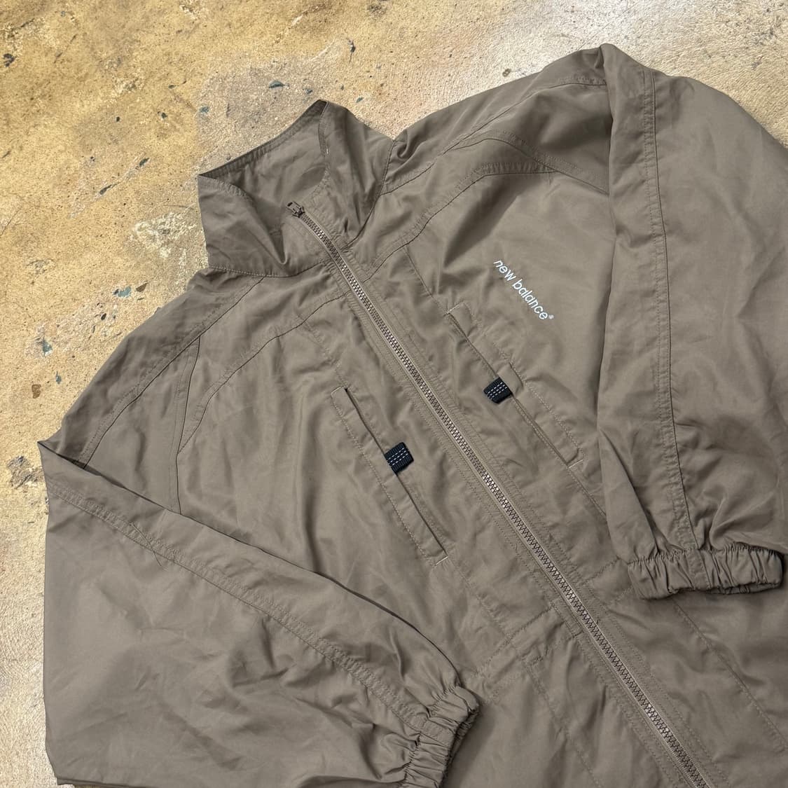 [정품/L] 뉴발란스 브라운 바람막이 자켓 b18 상품이미지1