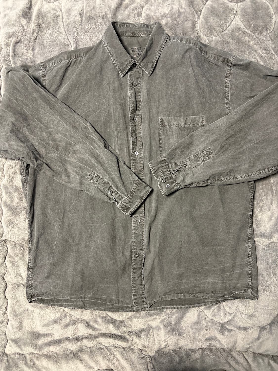 러프사이드 스폰지 다잉 셔츠 차콜 상품이미지1