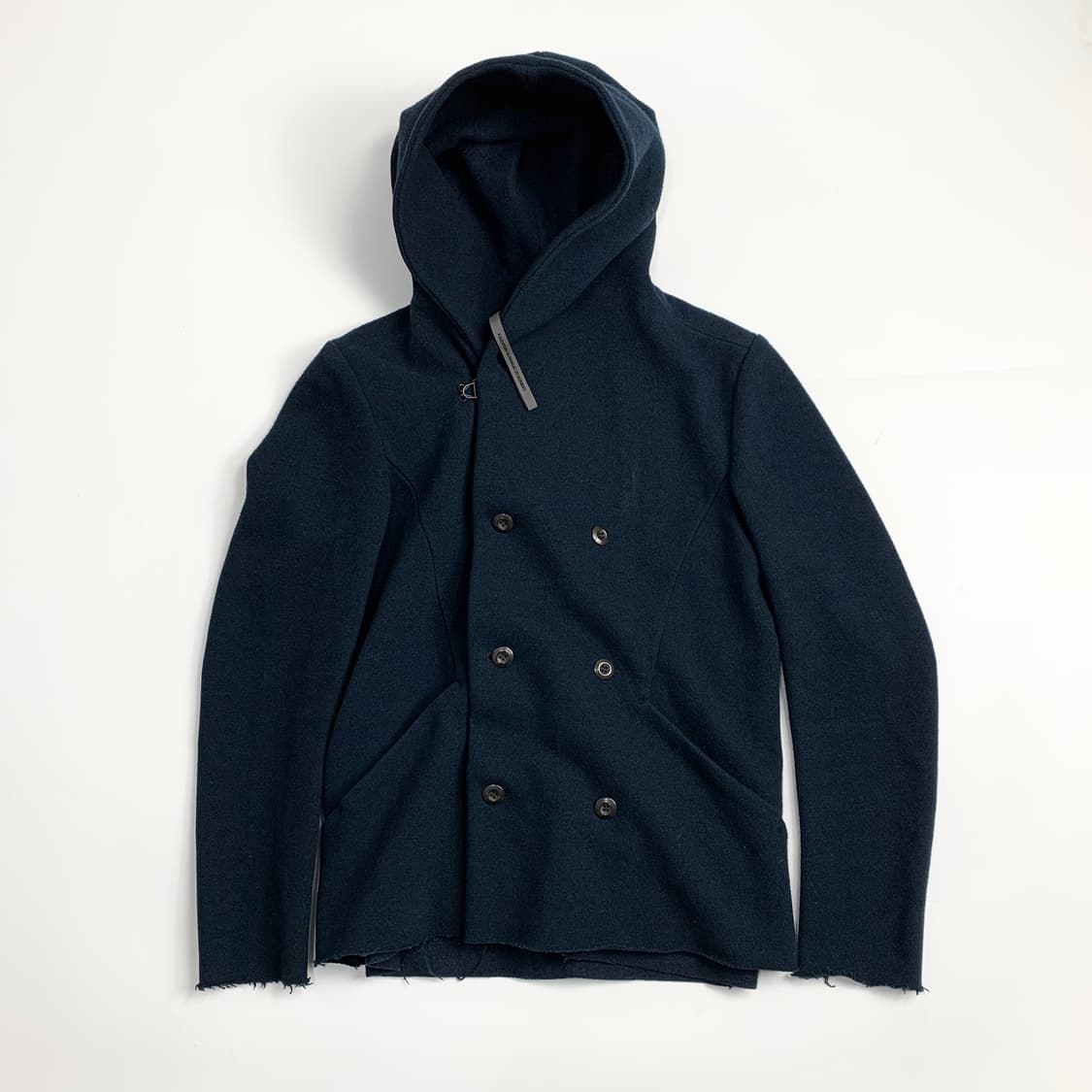 카즈유키 쿠마가이 어태치먼트 멜톤 빅 후드 더블 코트 상품이미지9