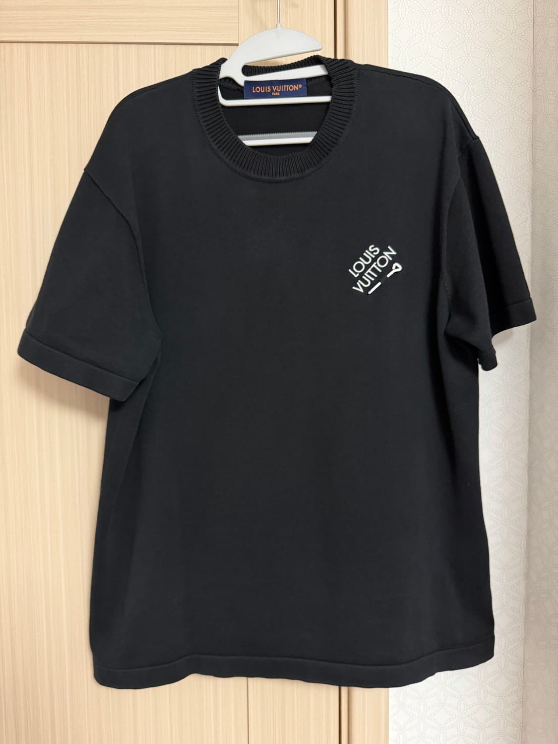 루이비통 시그니처 반팔티 상품이미지1