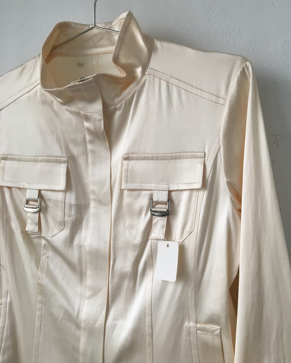 Pocket point glossy high neck zip up 상품이미지4