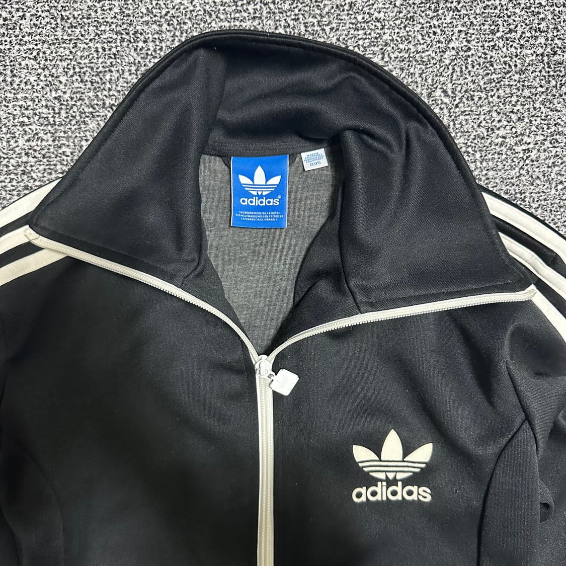 (95) 아디다스 삼선 유로파 트랙탑 블랙 상품이미지2