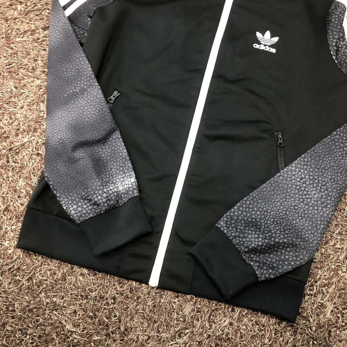 아디다스 리타오라 슈퍼걸 뱀피 져지 트랙 자켓 상품이미지3