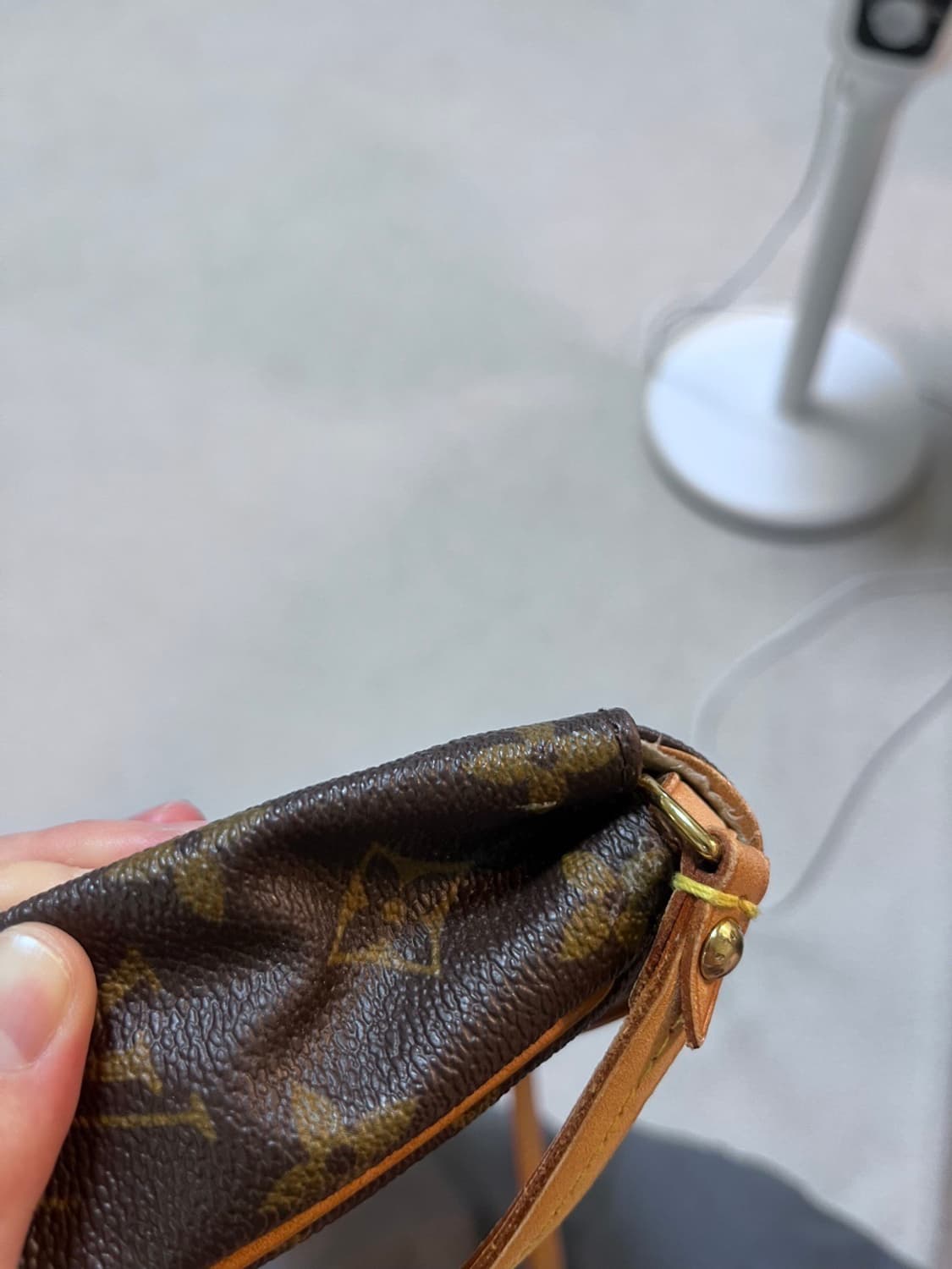 루이비통 모노그램 비버리 숄더백 상품이미지6