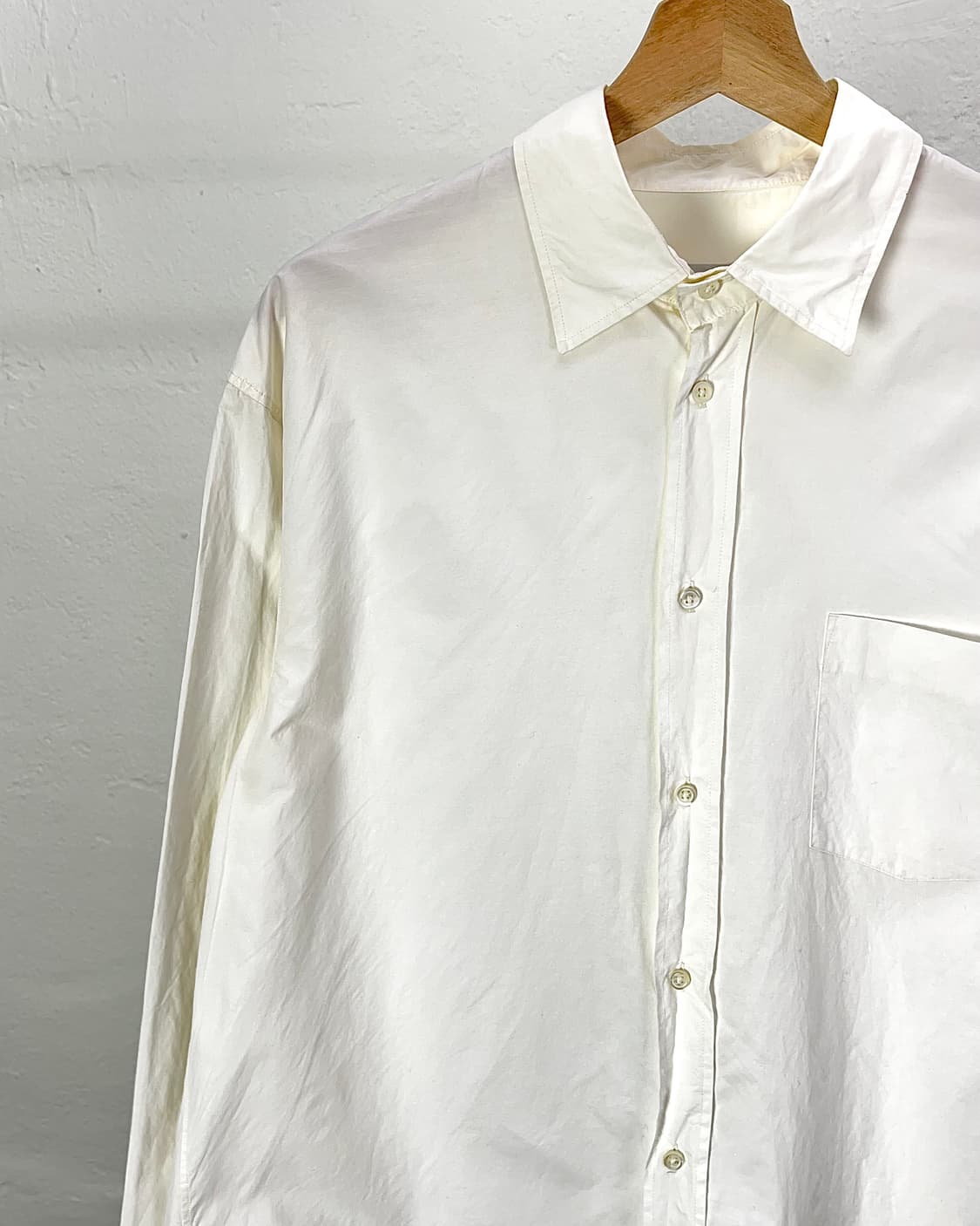 질샌더 화이트 체스트 포켓 셔링 코튼 셔츠 상품이미지2