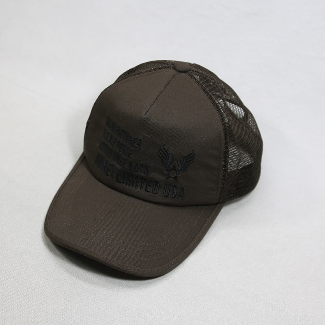 (착용컷) AVIREX 자수 트러커 캡 (57~59cm) 상품이미지4