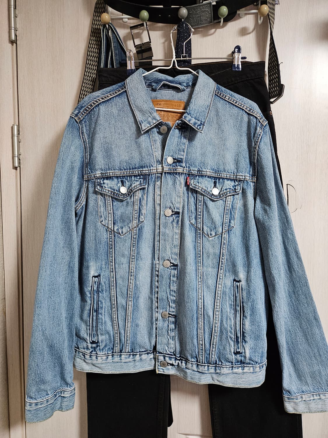 리바이스 프리미엄 청자켓 빅E 탭 L 상품이미지1