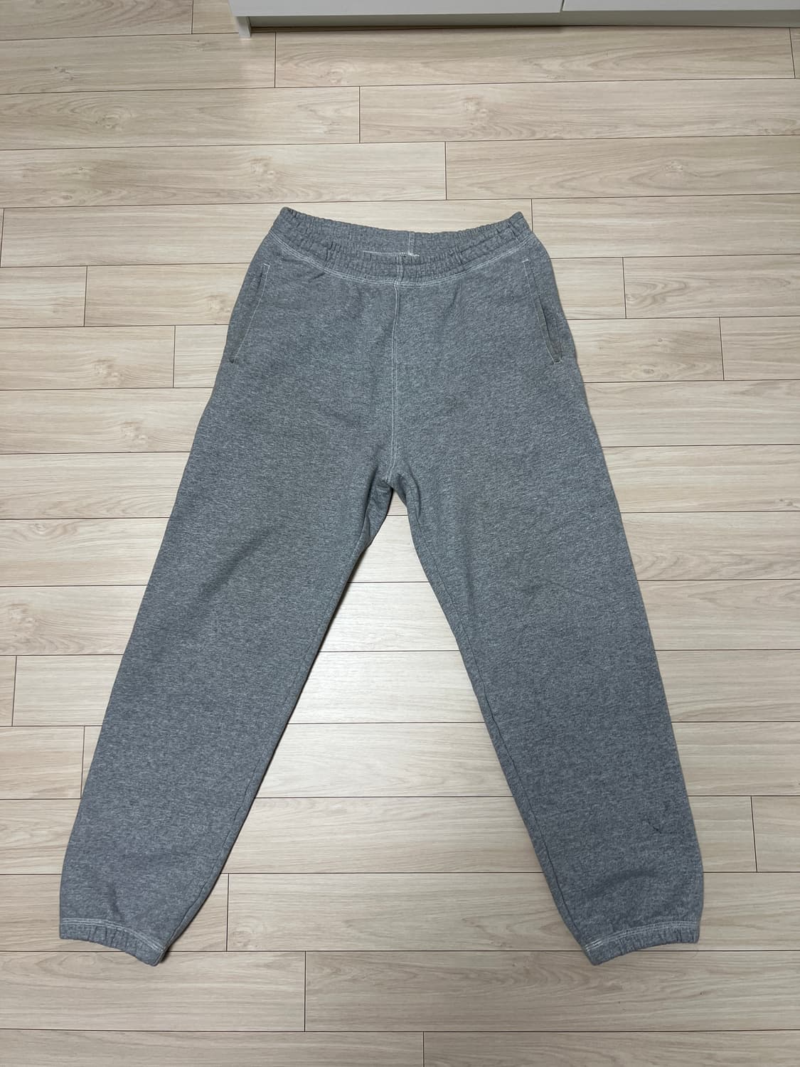 스투시 회색 플리스 조거 상품이미지1