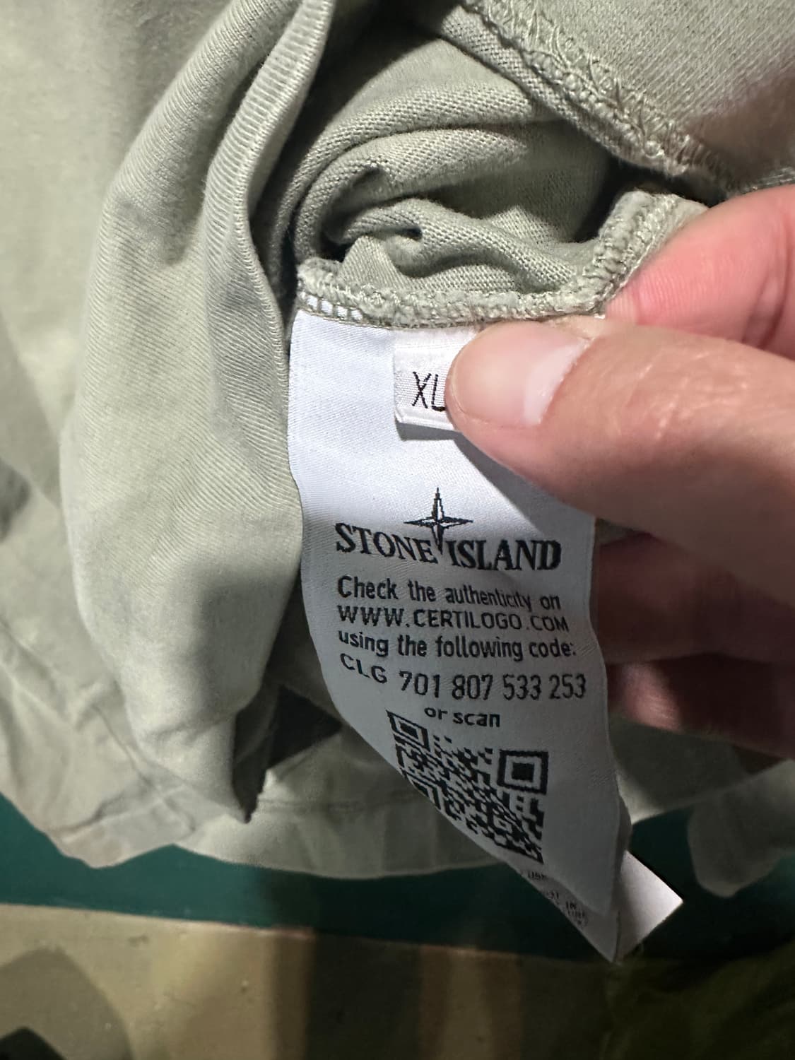 스톤아일랜드 롱슬리브 연카키 XL 상품이미지5