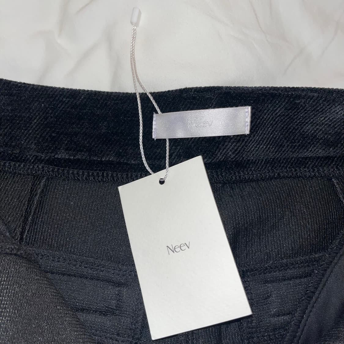 *해외출국으로 판매중단예정* 니브 벨루어 핀턱 하프팬츠 블랙 상품이미지9