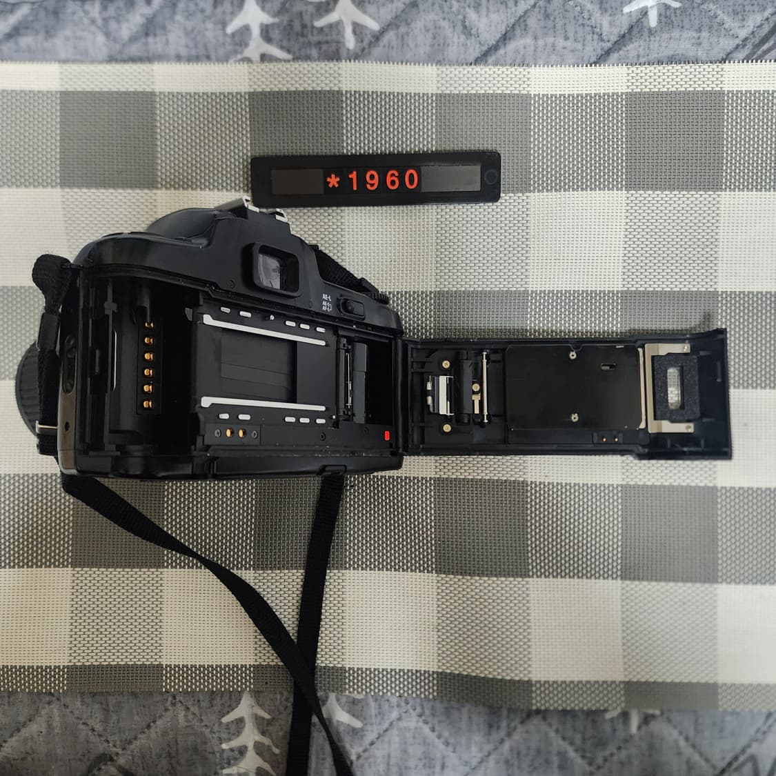 니콘 F-601 데이터백 필름카메라 28-105 줌렌즈 상품이미지6