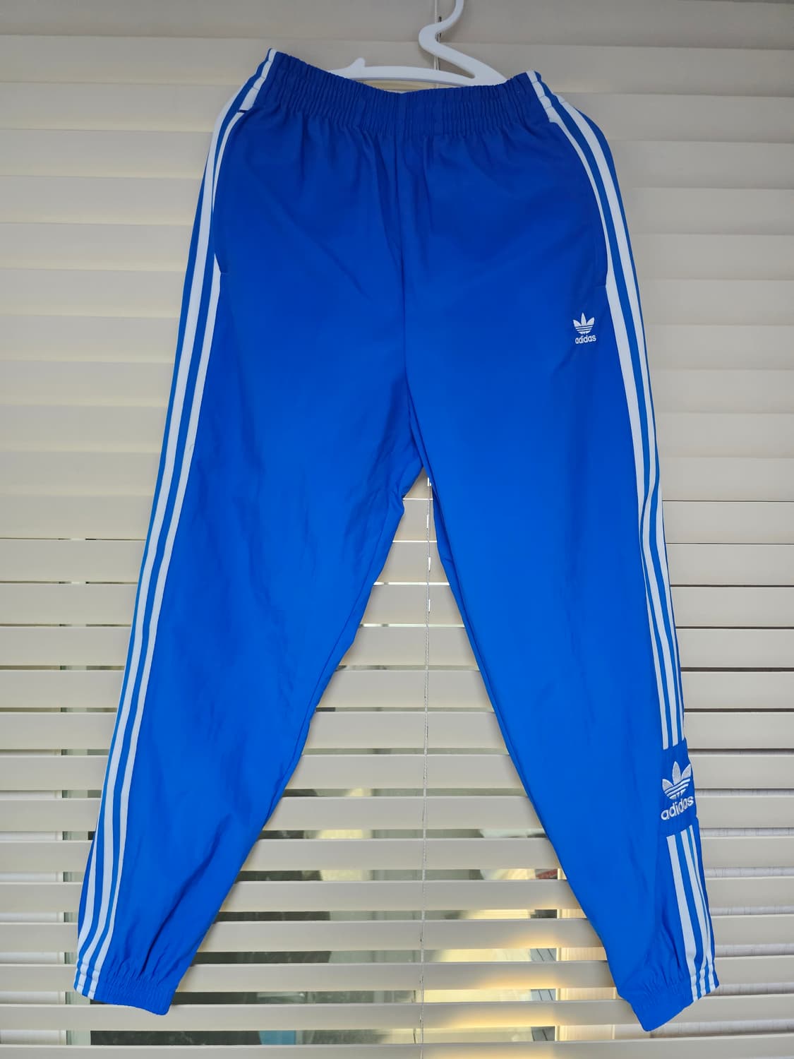 아디다스 우먼즈 락업 로고 트랙팬츠 S 상품이미지1