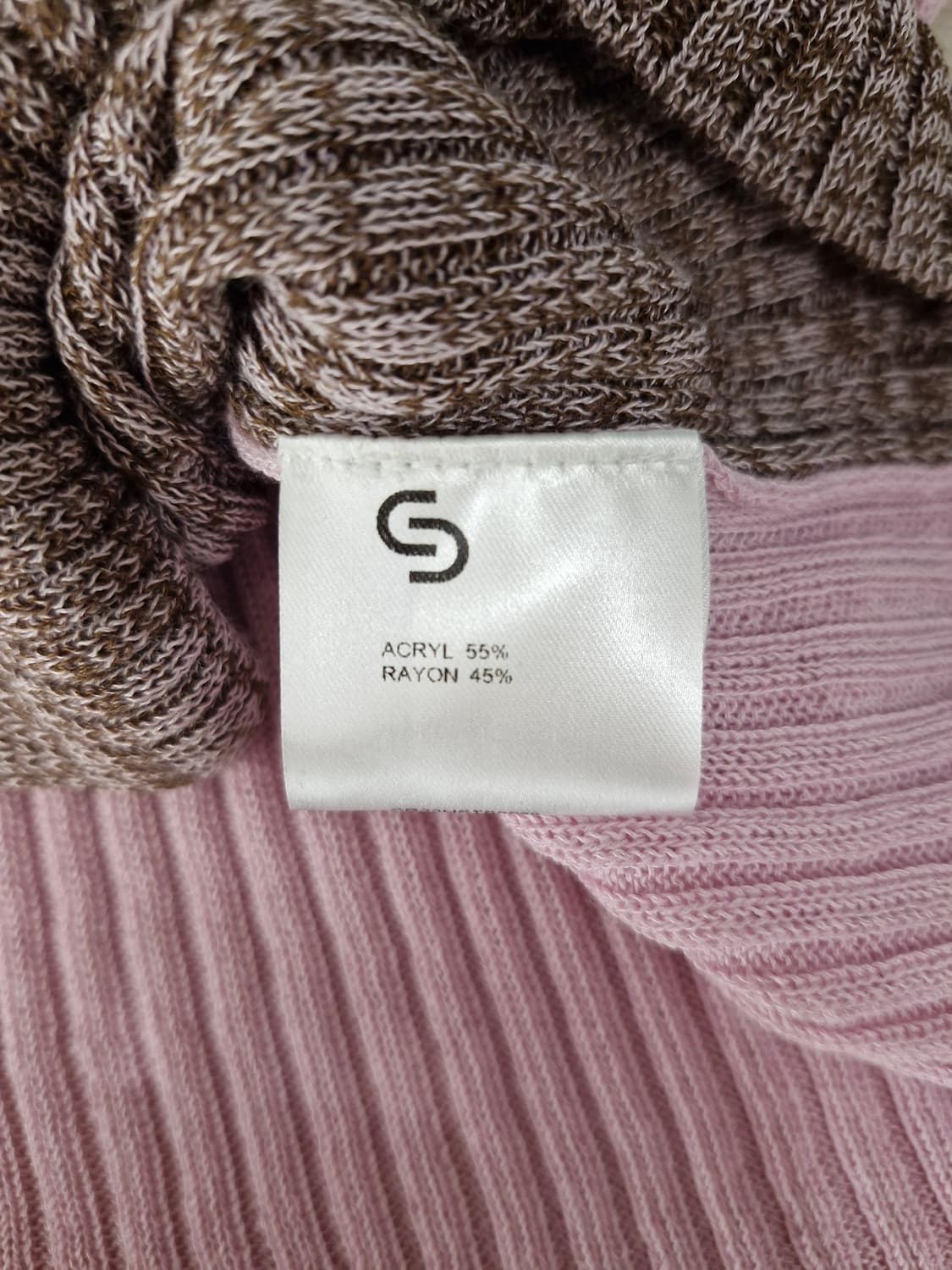 CERRIC 세릭 멀티컬러 랩 니트(이주명 착용) 상품이미지7