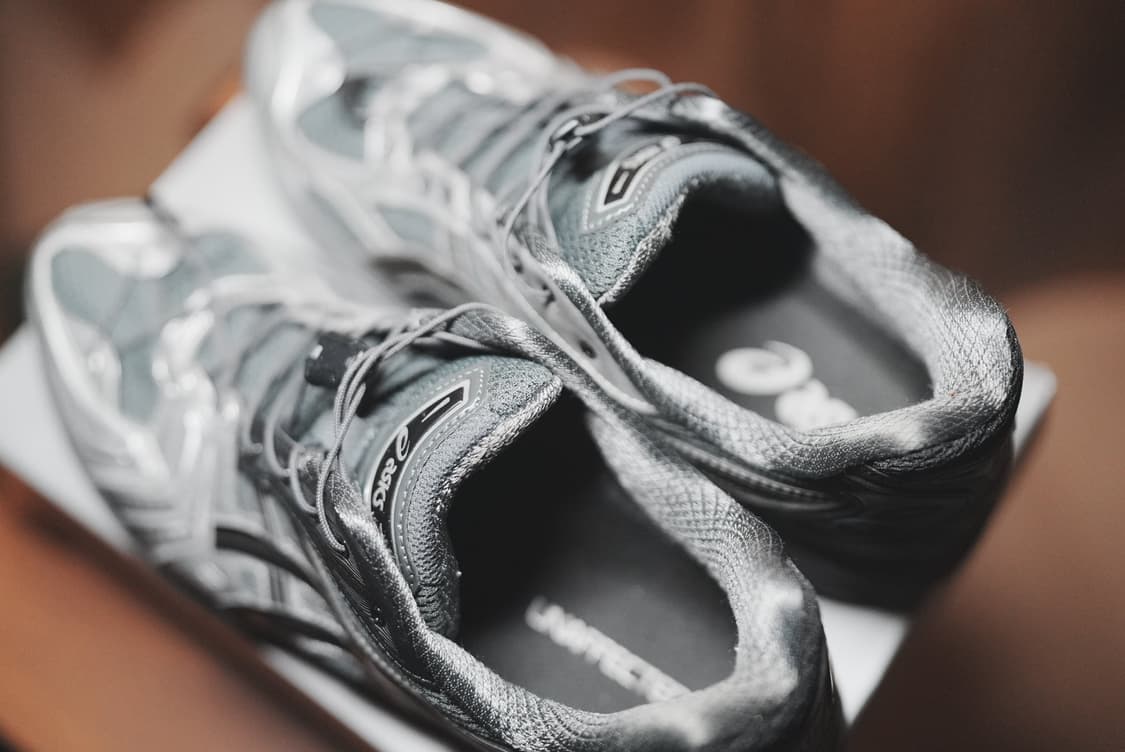 아식스 언어펙티드 젤카야노14 실버문 275사이즈 상품이미지3