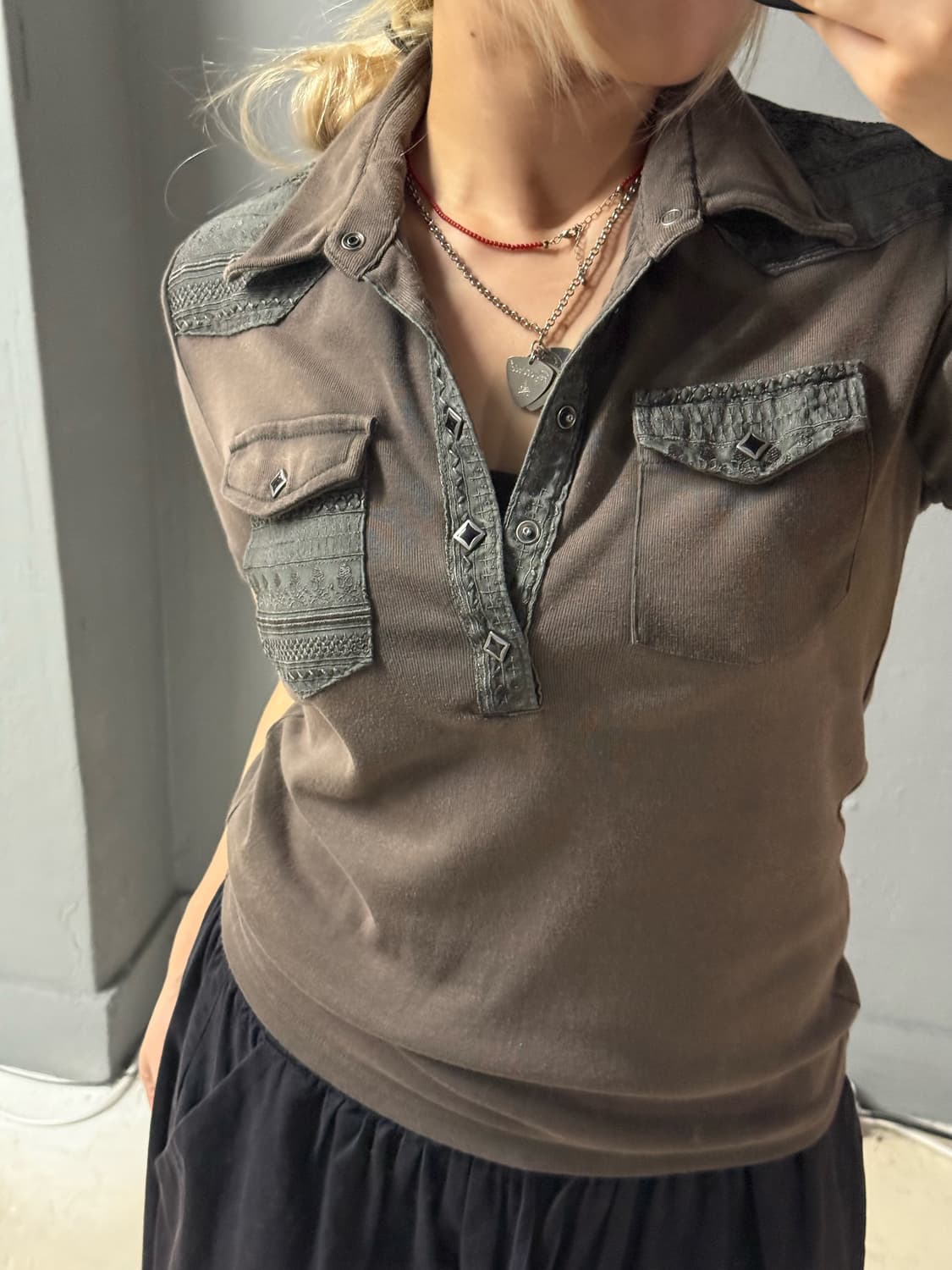 semantic design pocket detail collar top 상품이미지3