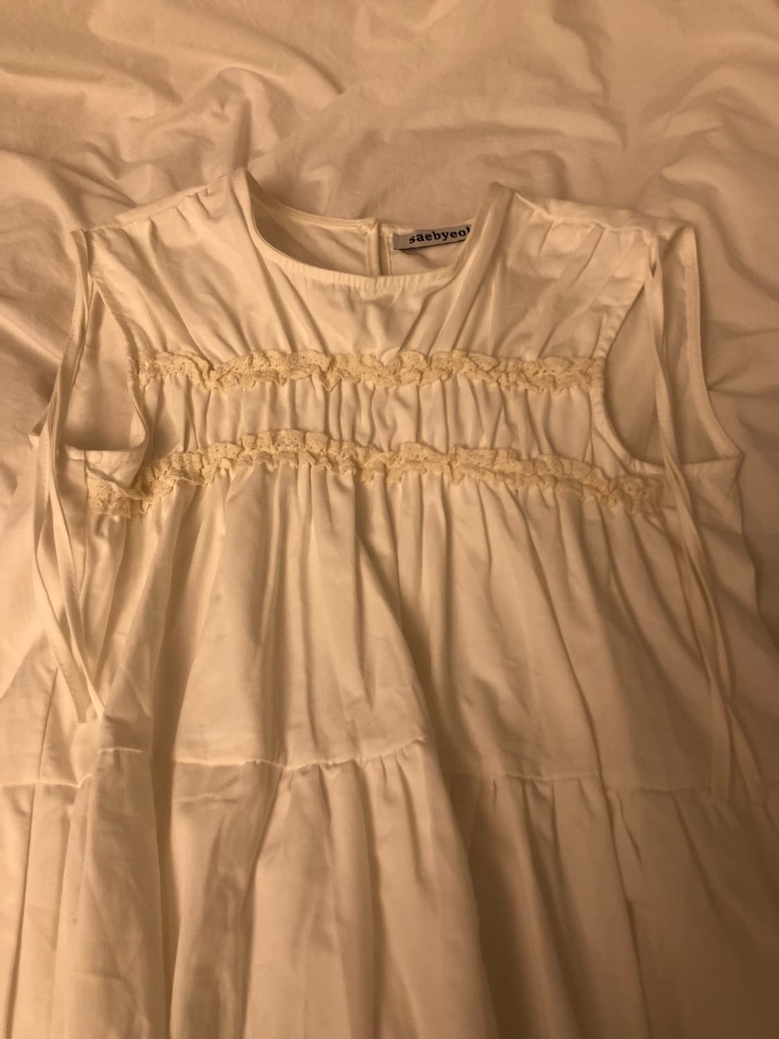 셔링 화이트 원피스 상품이미지2