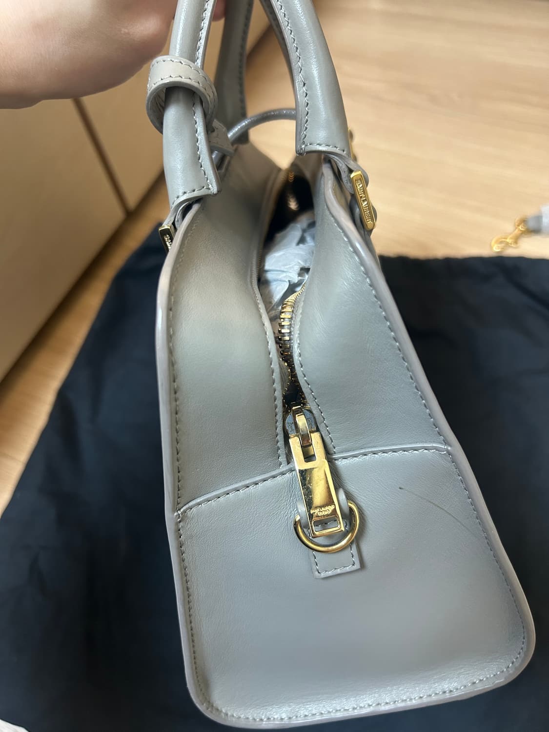 생로랑 카바스백 미니 그레이 상품이미지2