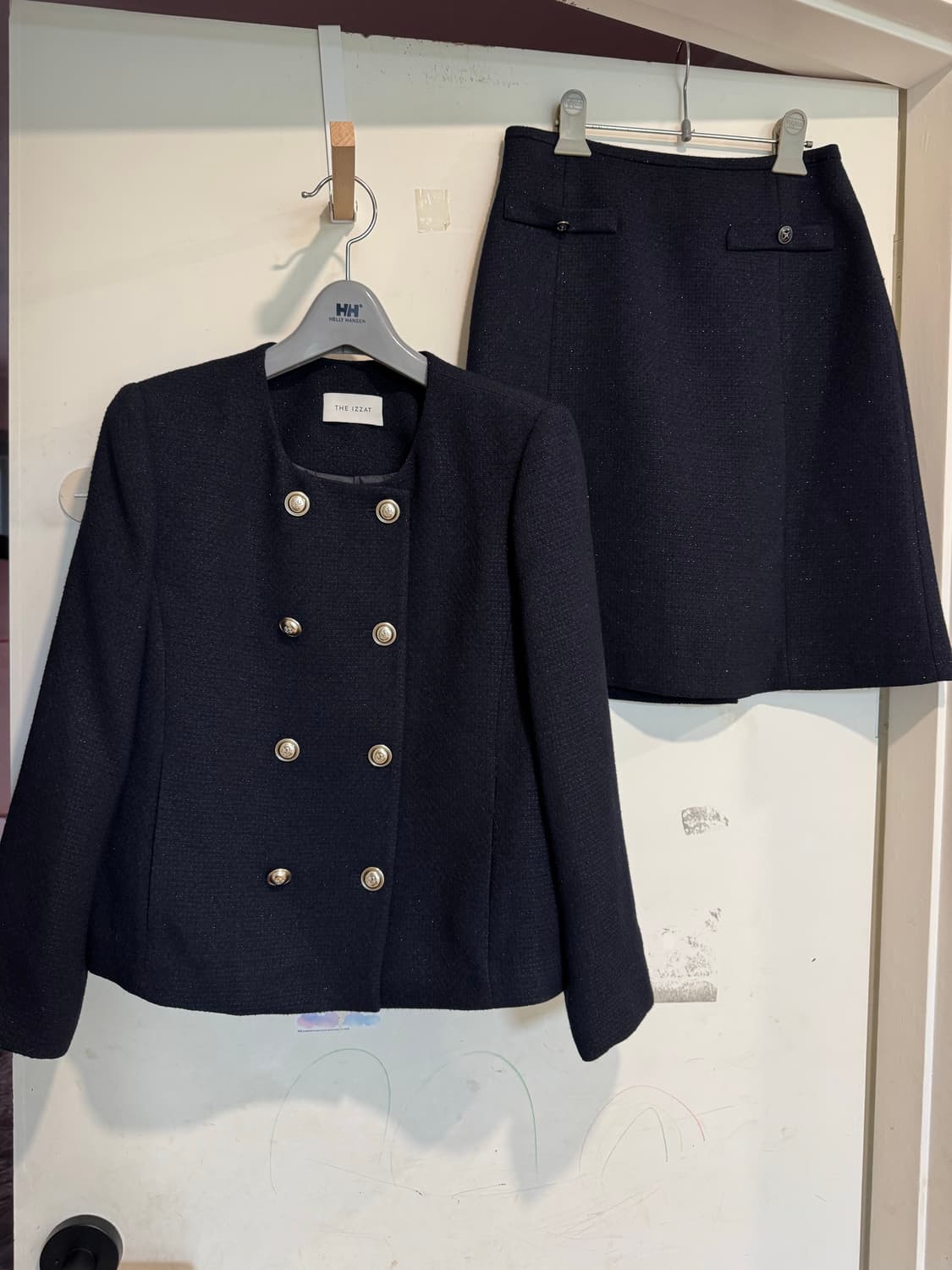 the izzat 더아이잗 자켓+스커트 세트 상품이미지1