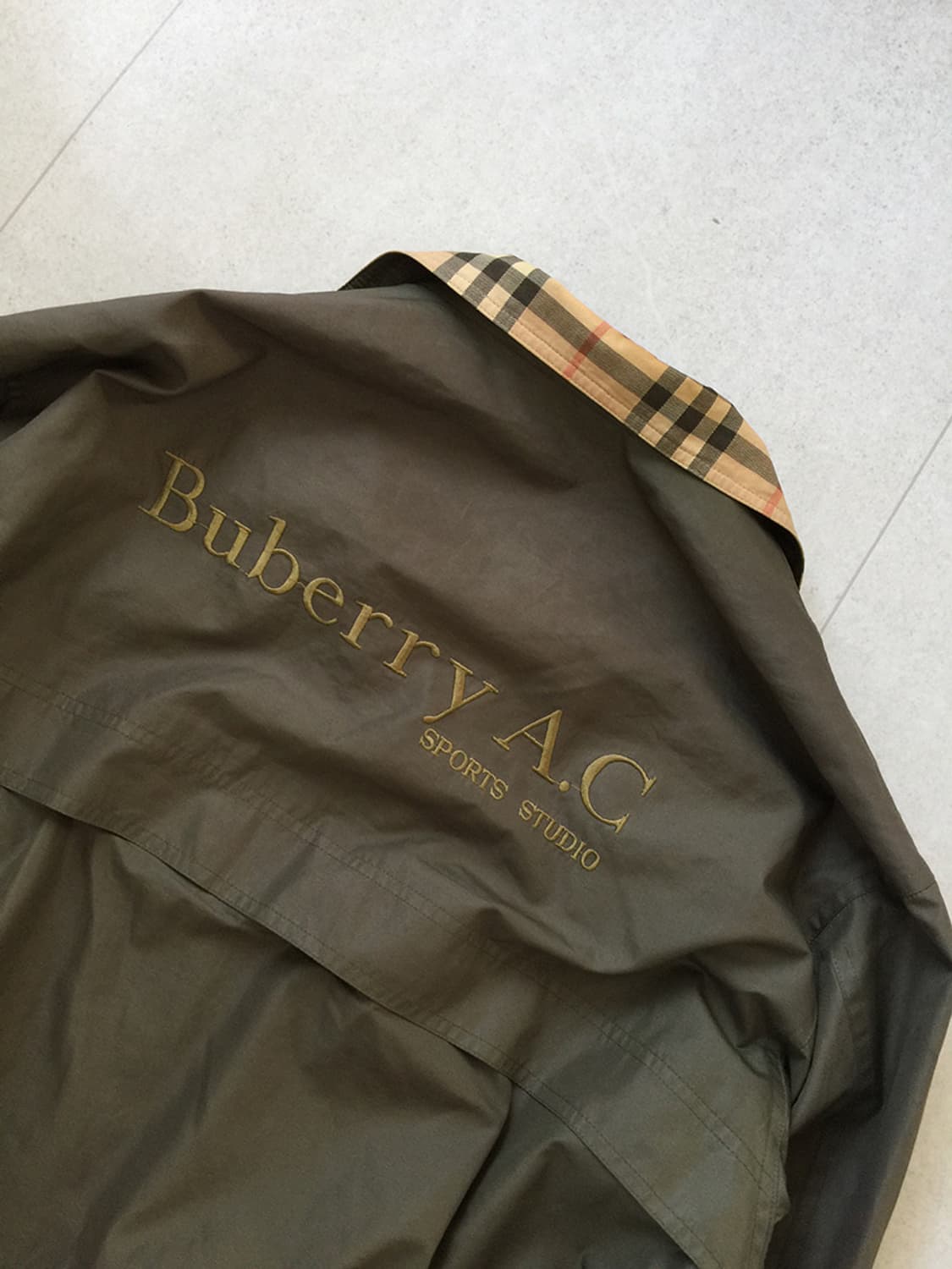 Burberry Heritage Zip Blouson 상품이미지3