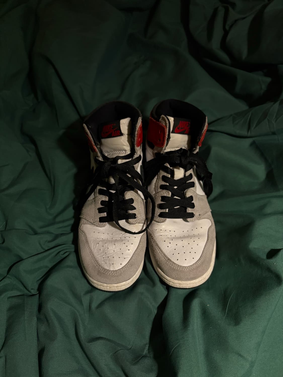 (240) 조던 1 레트로 하이  OG 라이트 스모크 그레이 상품이미지2