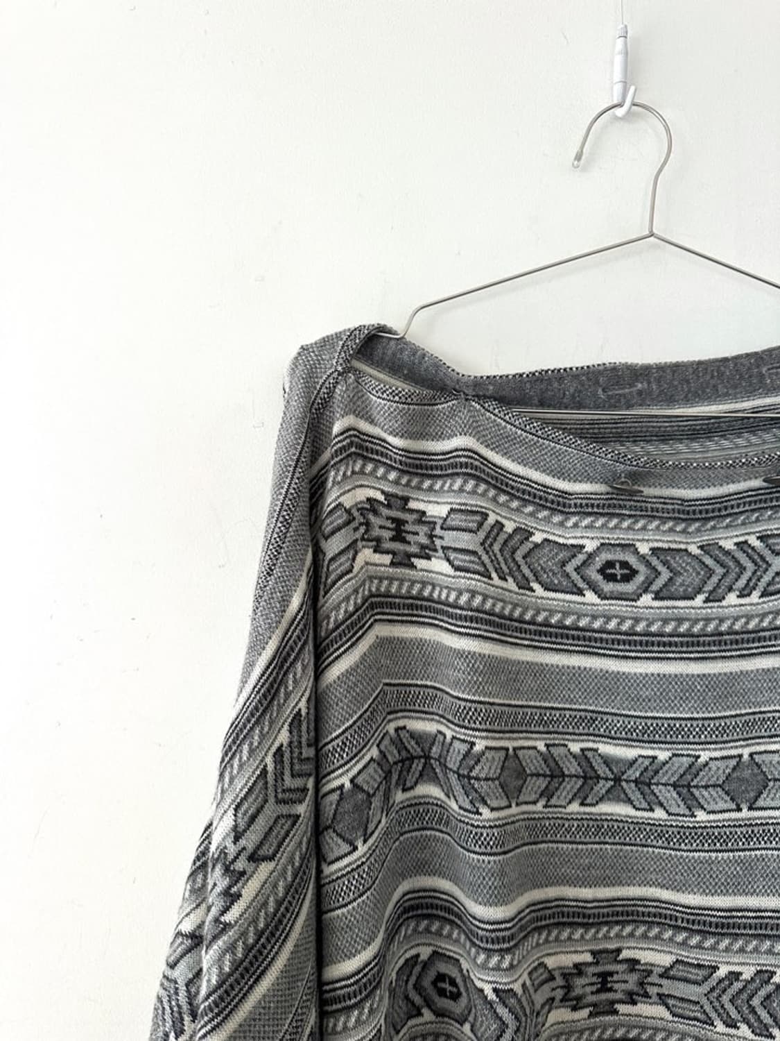 Shoulder open ston point half knit 상품이미지4