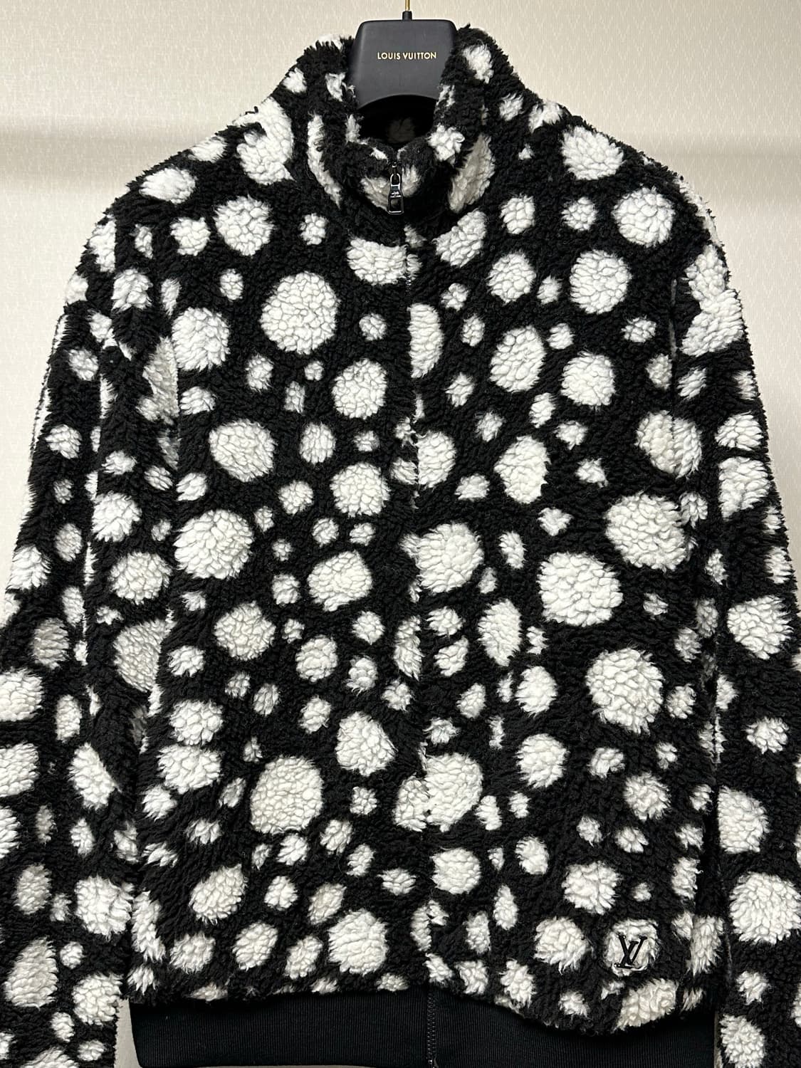 루이비통 x 쿠사마 콜라보 후리스 4L(105-110) 상품이미지1