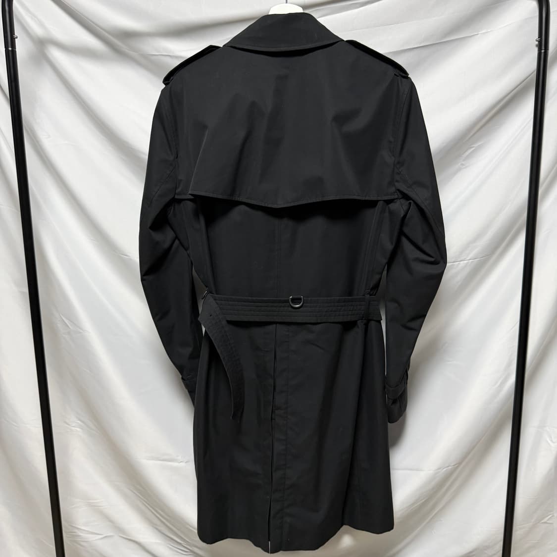 [S+급/52] 버버리 켄싱턴 헤리티지 롱 트렌치 코트 블랙 상품이미지4